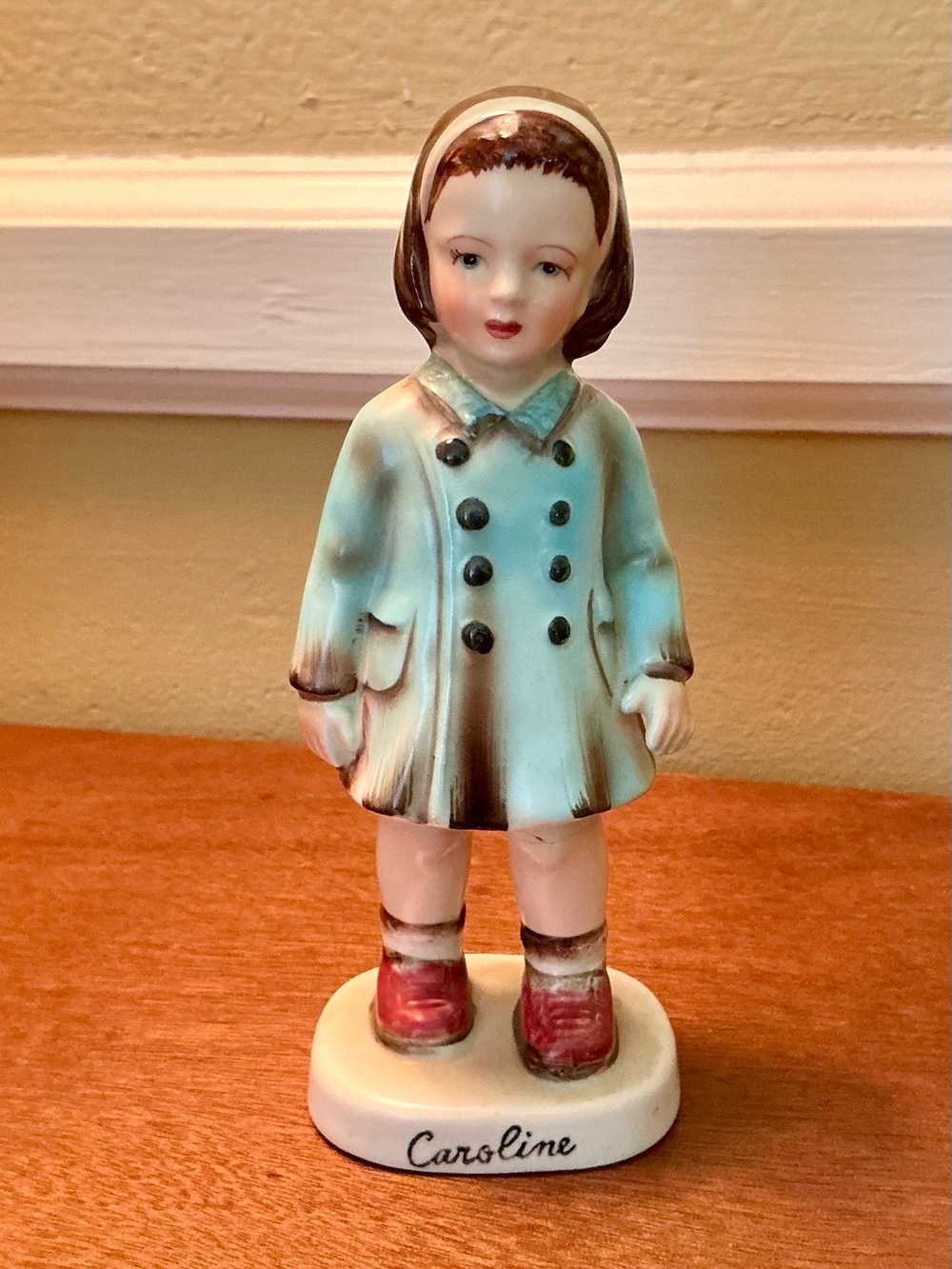 Vintage 1963 Inarco Caroline Kennedy Figurine Blue Coat/E-1845